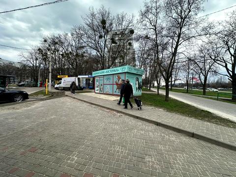 комерційна за адресою Тракторобудівників просп., 92