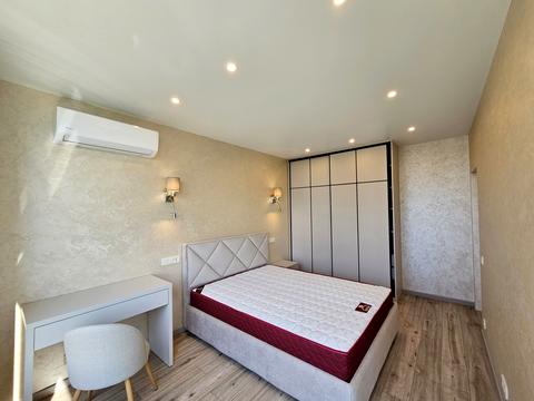 квартира по адресу Олександра Олеся ул., 5-А