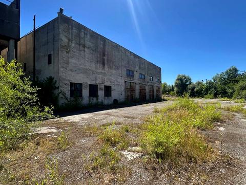 комерційна за адресою Івана Франка вул., 7