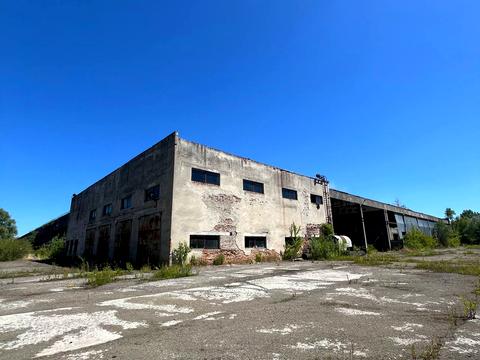 комерційна за адресою Івана Франка вул., 7