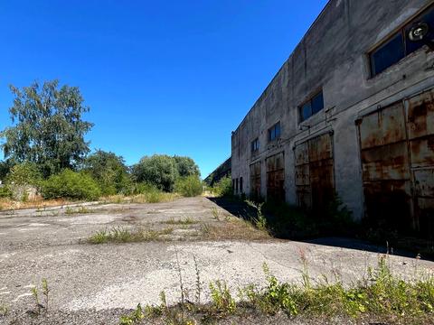 комерційна за адресою Івана Франка вул., 7