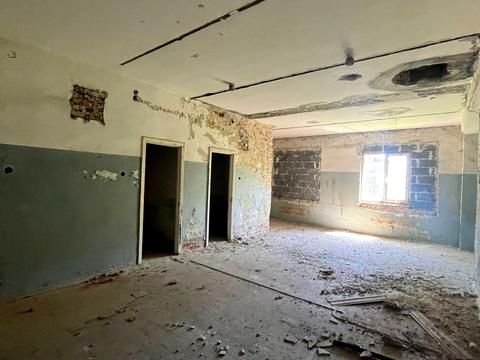 комерційна за адресою Івана Франка вул., 7