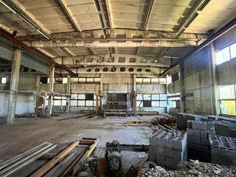 комерційна за адресою Івана Франка вул., 7