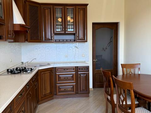 квартира за адресою В'ячеслава Чорновола вул. (), 26