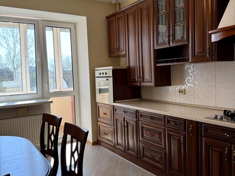 квартира за адресою В'ячеслава Чорновола вул. (), 26