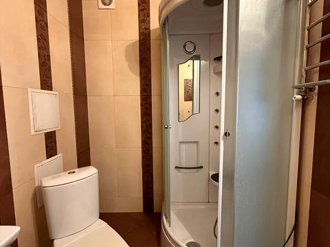 квартира за адресою В'ячеслава Чорновола вул. (), 26