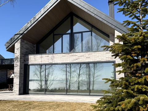 дом по адресу Приморська