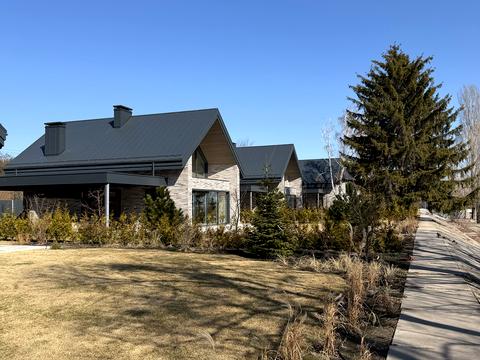 дом по адресу Приморська