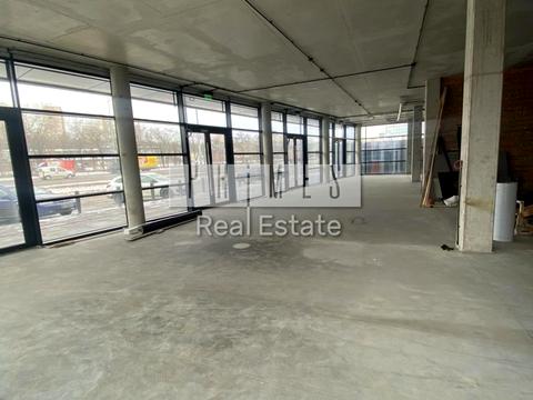 комерційна за адресою Набережно-Корчуватська вул., 22