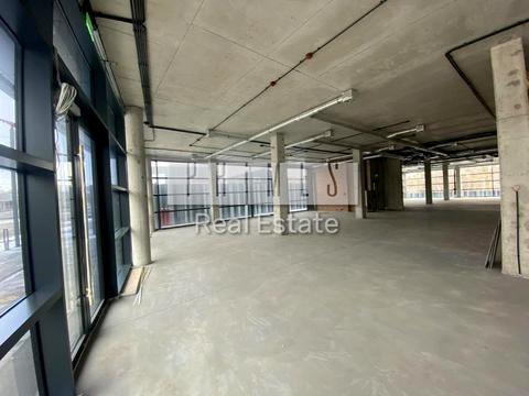 комерційна за адресою Набережно-Корчуватська вул., 22