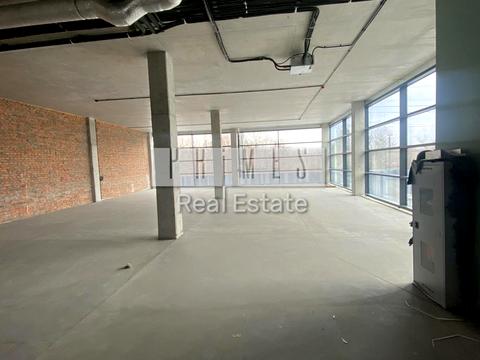 комерційна за адресою Набережно-Корчуватська вул., 22