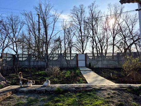 будинок за адресою Комарова 1