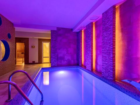 комерційна за адресою с. Микуличин, Грушевського вул., 2А