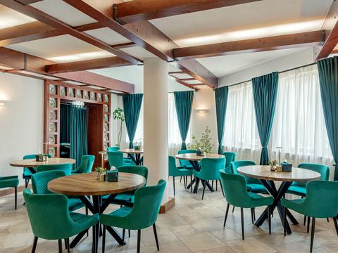 комерційна за адресою с. Микуличин, Грушевського вул., 2А