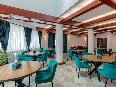 комерційна за адресою с. Микуличин, Грушевського вул., 2А