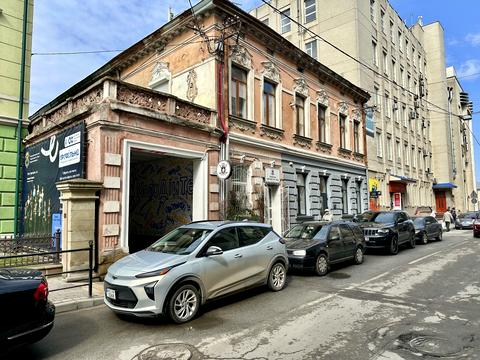 комерційна за адресою Кульчицької вул., 9