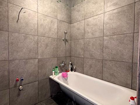 квартира за адресою Михайла Старицького вул., 4