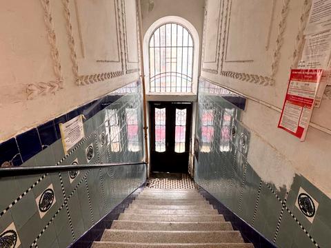 квартира за адресою Михайла Старицького вул., 4