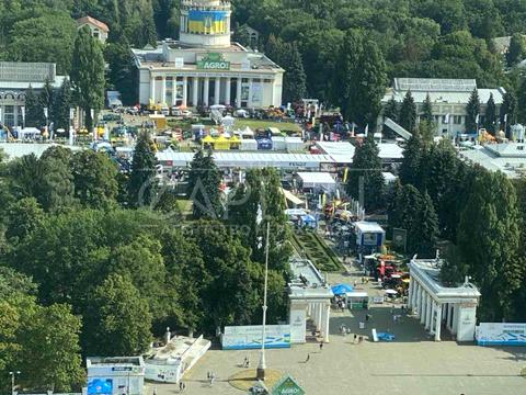коммерческая по адресу Васильковская ул., 100-А