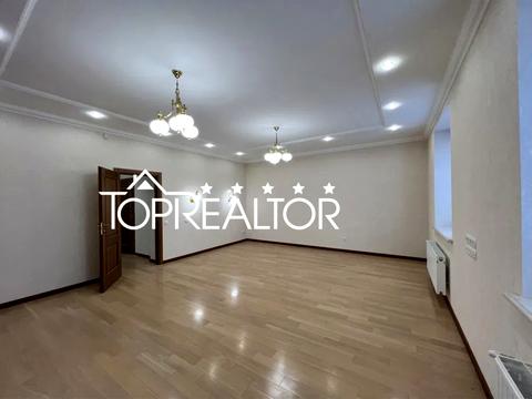 будинок за адресою смт. Мала Данилівка, Флоринка