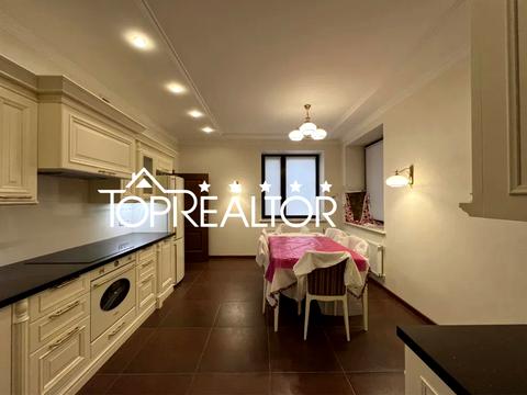 будинок за адресою смт. Мала Данилівка, Флоринка