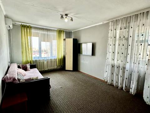 квартира за адресою Узбецька вул., 27
