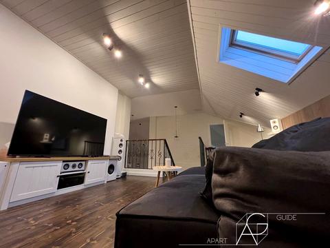 дом по адресу хуторна, 14