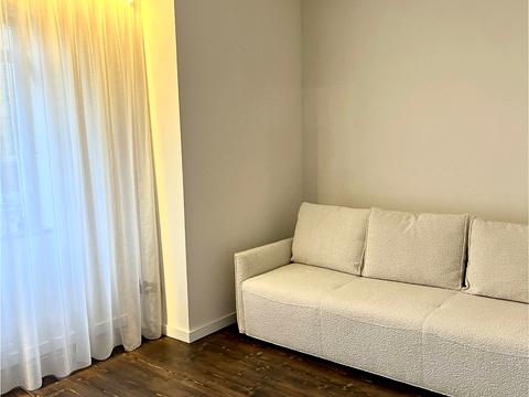 дом по адресу хуторна, 14