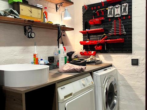 дом по адресу хуторна, 14