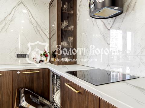 квартира за адресою Велика Васильківська вул. (Червоноармійська), 131