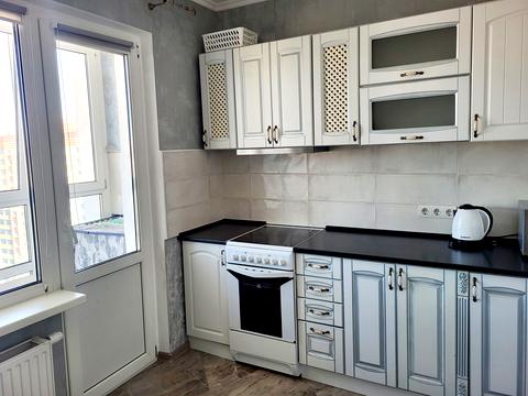 квартира за адресою Софії Русової вул., 7-Г