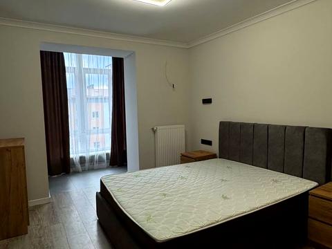 квартира за адресою Андрія Мельника вул., 10 к4