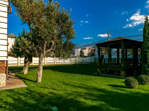 будинок за адресою Соборна вул. (Петропавлівська), 1