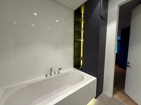 квартира за адресою Євгена Коновальця вул. (Щорса), 26-А