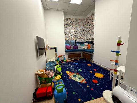 квартира за адресою Євгена Коновальця вул. (Щорса), 26-А