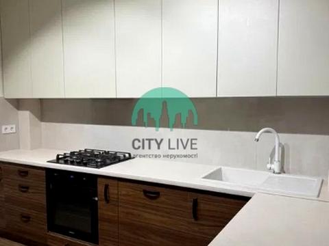 квартира за адресою Олександра Довженка вул., 21а