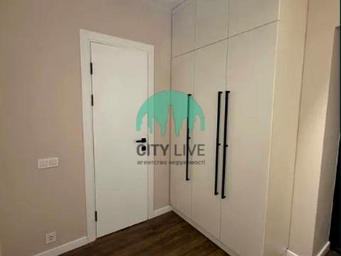 квартира за адресою Олександра Довженка вул., 21а