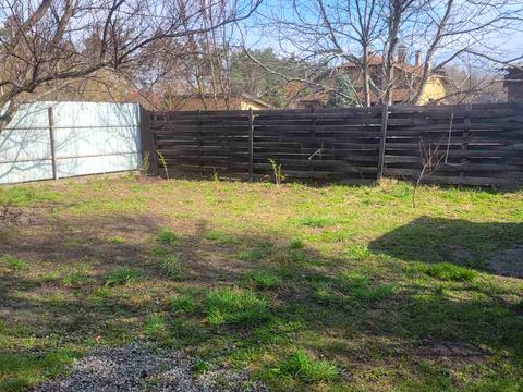 будинок за адресою Вишнева вул.