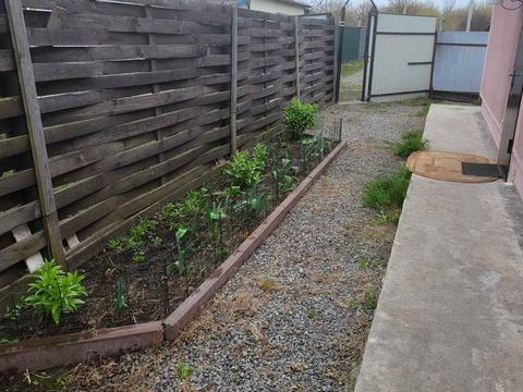 будинок за адресою Вишнева вул.