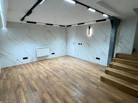 комерційна за адресою Іпсилантіївський пров. (Аїстова вул.), 10з