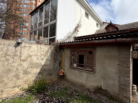 дом по адресу 1-я линия ул.