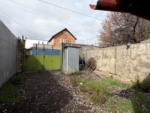 дом по адресу 1-я линия ул.