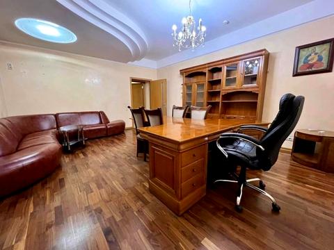 комерційна за адресою Івана Мазепи вул. (Січневого Повстання), 12