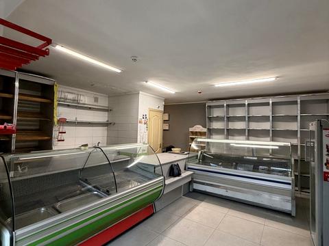 комерційна за адресою Городоцька вул., 210