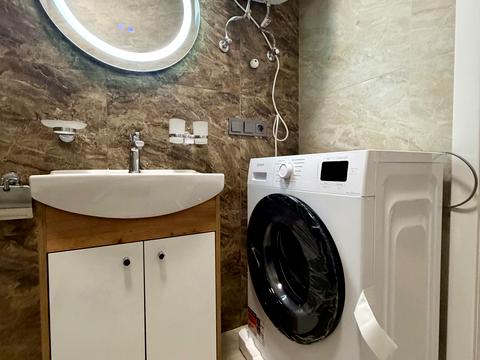 квартира за адресою Іллі Литвина