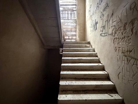 комерційна за адресою Партизанська, 17-а