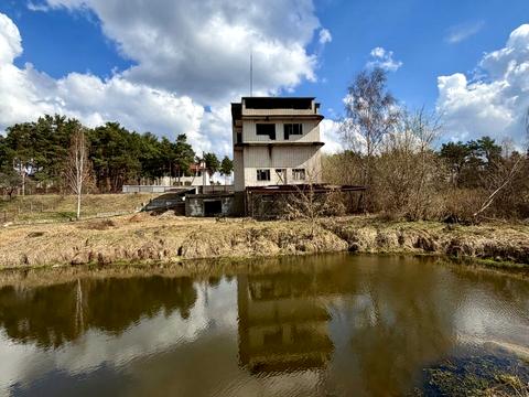 коммерческая по адресу Партизанська, 17-а