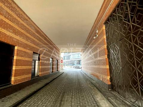 коммерческая по адресу Леси Украинки бульв., 7-А