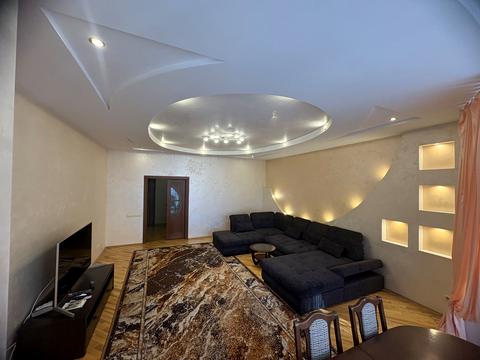 квартира за адресою Євгена Коновальця вул. (Щорса), 32-Б