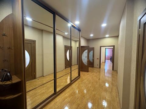 квартира за адресою Євгена Коновальця вул. (Щорса), 32-Б